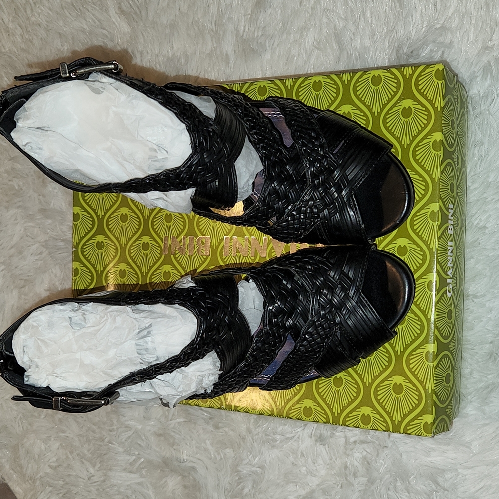 Gianni Bini Lelani Heel